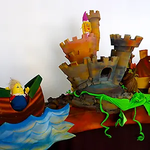 No Mundo da Lua - Teatro de Formas Animadas